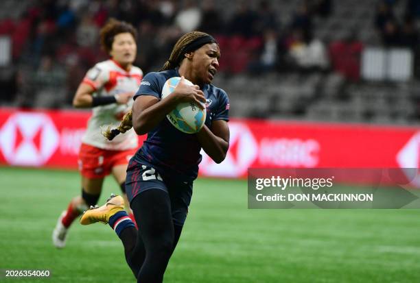 S Ariana Ramsey scores a try against Japan during the 2024 HSBC Canada Sevens rugby tournament match between USA and Japan at BC Place Stadium in...