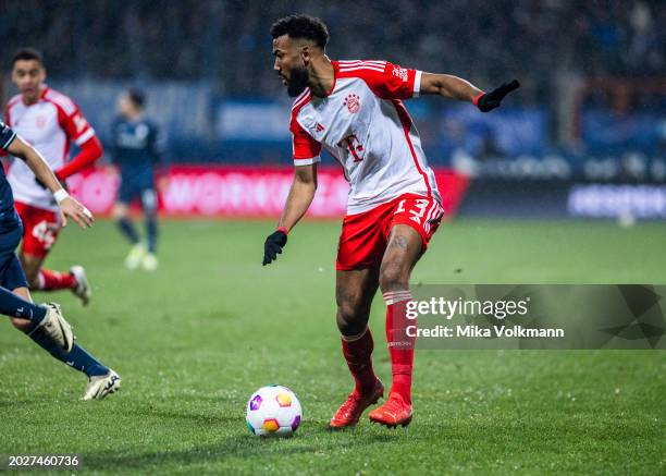 Eric Maxim Choupo-Moting of Muenchen runs with the ball during the Bundesliga match between VfL Bochum 1848 and FC Bayern Muenchen at Vonovia...