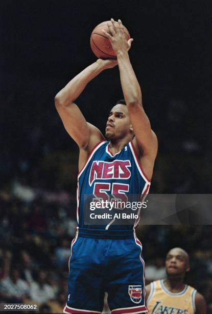 Jayson Williams, Power Forward and Center for the New Jersey Nets prepares to make a free throw shot during the NBA Pacific Division basketball game...