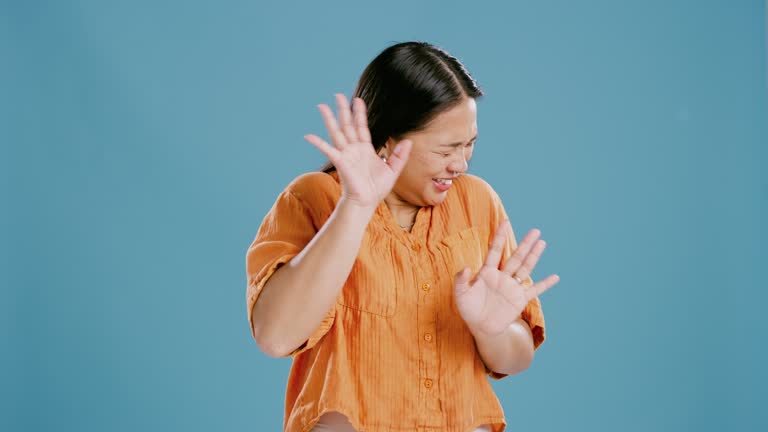 Shocker Sign Language The Shocker Hand Sign Videos and HD Footage - Getty Images