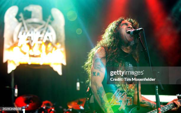 Tom Araya of Slayer performs during Rockstar Energy Mayhem Festival at Sleep Train Amphitheatre on July 10, 2009 in Wheatland, California.