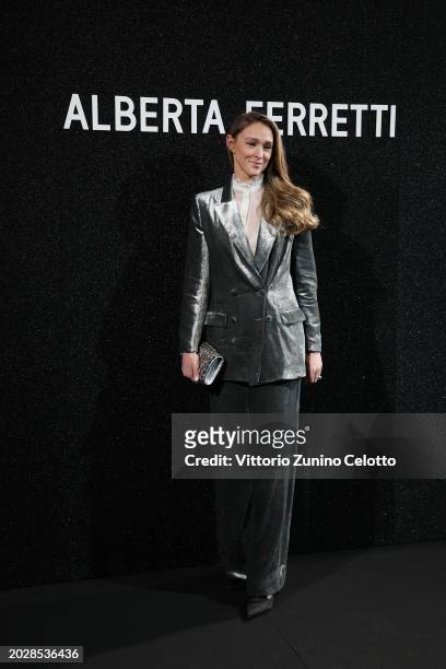 Guest attends the Alberta Ferretti fashion show during the Milan Fashion Week Womenswear Fall/Winter 2024-2025 on February 21, 2024 in Milan, Italy.