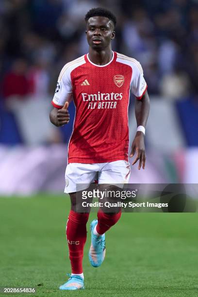 Buyako Saka of Arsenal FC looks on during the UEFA Champions League 2023/24 round of 16 first leg match between FC Porto and Arsenal FC at Estadio do...