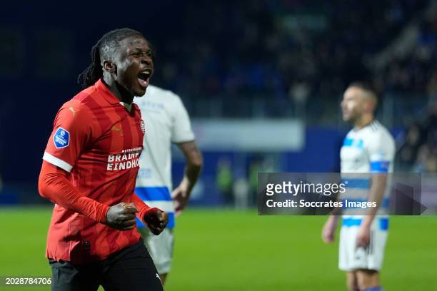 Johan Bakayoko of PSV celebrates the 1-4 during the Dutch Eredivisie match between PEC Zwolle v PSV at the MAC3PARK Stadium on February 24, 2024 in...