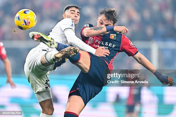 Lautaro Giannetti of Udinese and Mateo Retegui of Genoa vie for the ball during the Serie A TIM match between Genoa CFC and Udinese Calcio at Stadio...