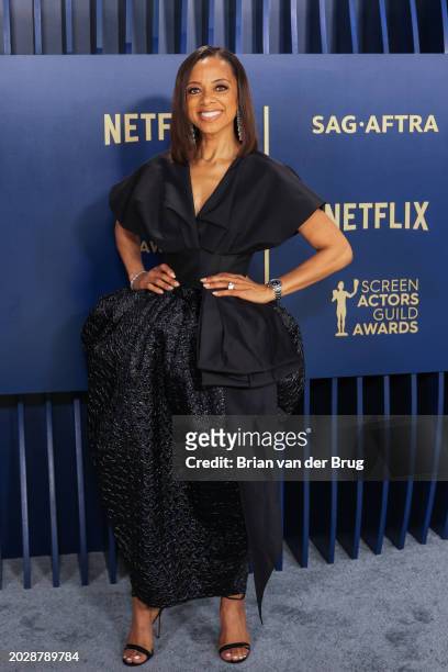 Los Angeles, CA Nischelle Turner arriving on the red carpet at the 30th Screen Actors Guild Awards in Shrine Auditorium and Expo Hall in Los Angeles,...