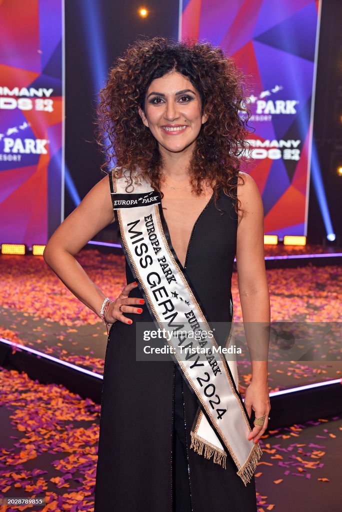Miss Germany 2024 Apameh Api Schönauer on stage at the Miss Germany... Foto  jornalística - Getty Images