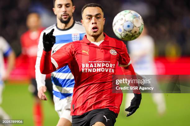 Sergino Dest of PSV dribbles during the Dutch Eredivisie match between PEC Zwolle and PSV at MAC3PARK Stadion on February 24, 2024 in Zwolle,...