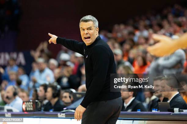 Head coach Tony Bennett of the Virginia Cavaliers reacts to a call in the second half during a game against the North Carolina Tar Heels at John Paul...