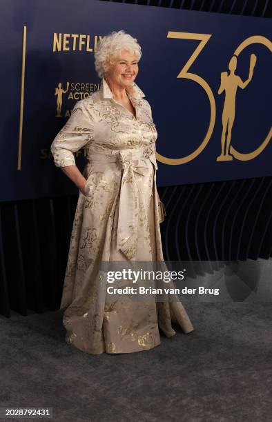 Los Angeles, CA Annette Badland arriving on the red carpet at the 30th Screen Actors Guild Awards in Shrine Auditorium and Expo Hall in Los Angeles,...