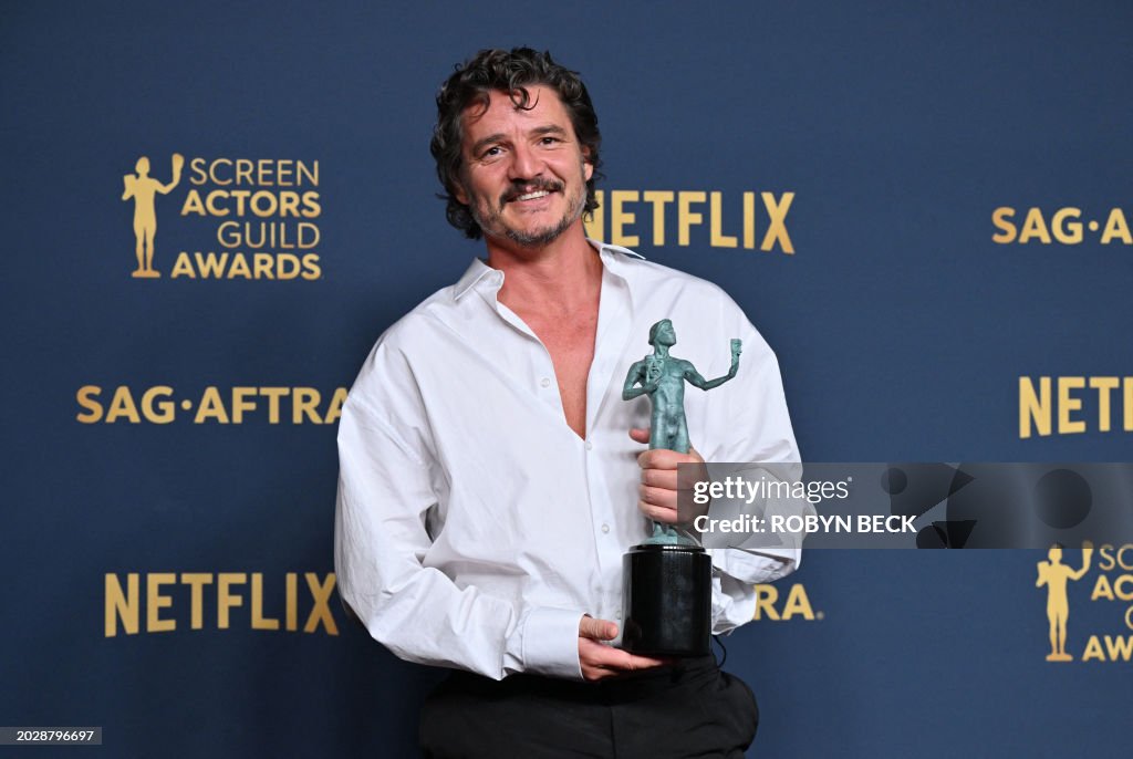 TOPSHOT-US-ENTERTAINMENT-FILM-TELEVISION-AWARDS-SAG-PRESS ROOM