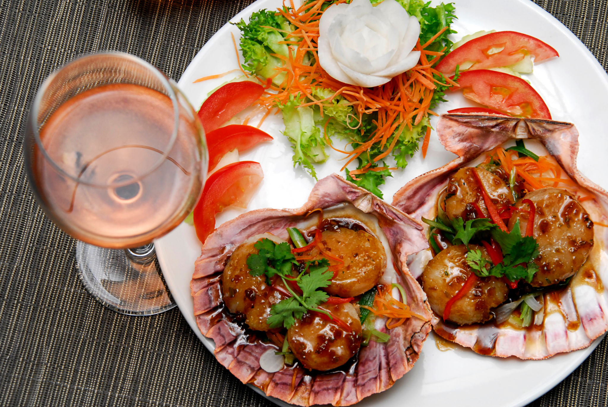 rose wine salad