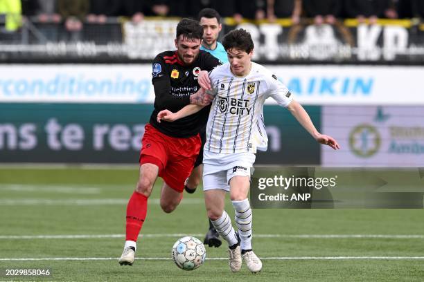 Troy Parrott of sbv Excelsior, Paxten Aaronson of Vitesse during the Dutch Eredivisie match between sbv Excelsior and Vitesse at the Van Donge & De...