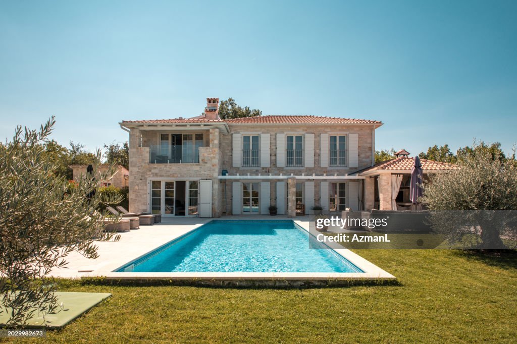 Luxury Mediterranean Villa with Pool