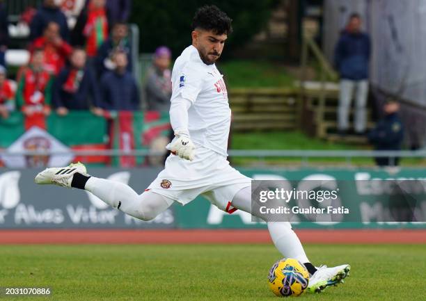 Amir Abedzadeh of CS Maritimo in action during the Liga Portugal 2 match between CD Mafra and CS Maritimo at Estadio do Parque Desportivo Municipal...