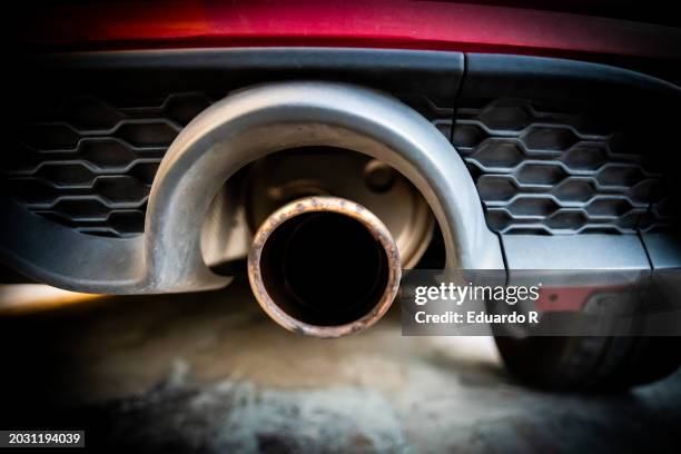 car exhaust pipe - exhaust pipe stock pictures, royalty-free photos & images