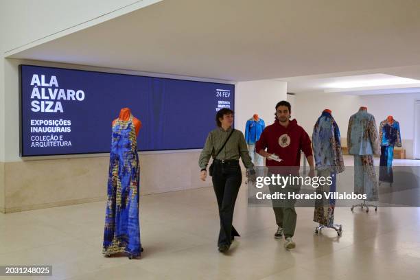 Visitors at Serralves Museum on the day Serralves Foundation presented to the press C.A.S.A. Alvaro Siza Collection, Archive, and Improvable...