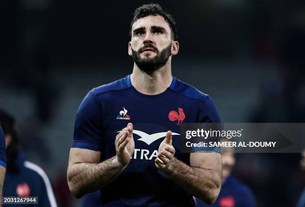 France's flanker Charles Ollivon applauses the supporters after the Six Nations rugby union international match between France and Italy at Stade...