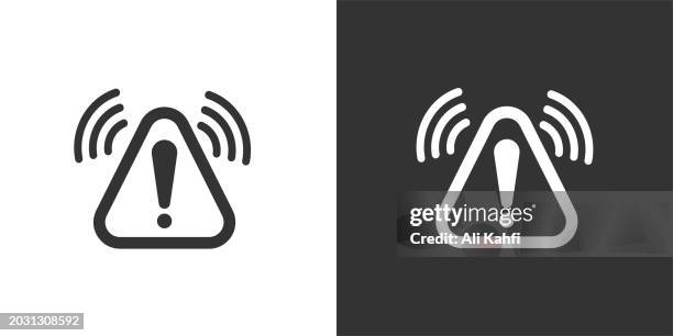 stockillustraties, clipart, cartoons en iconen met risk icon. solid icon that can be applied anywhere, simple, pixel perfect and modern style - notificatiepictogram