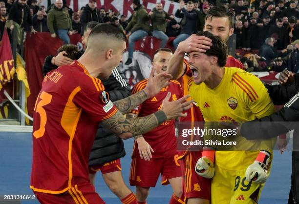 Mile Svilar goalkeeper of AS Roma celebrates the victory at the end of the UEFA Europa League 2023/24 knockout round play-offs second leg match...