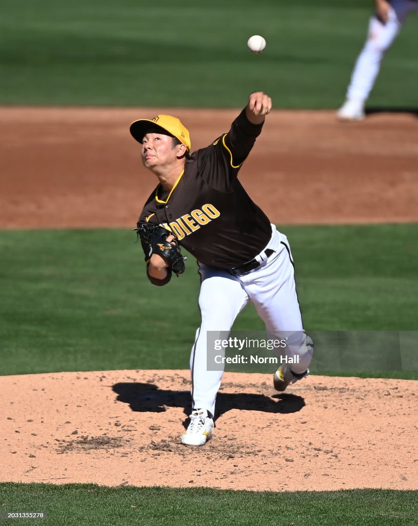 Los Angeles Dodgers v San Diego Padres