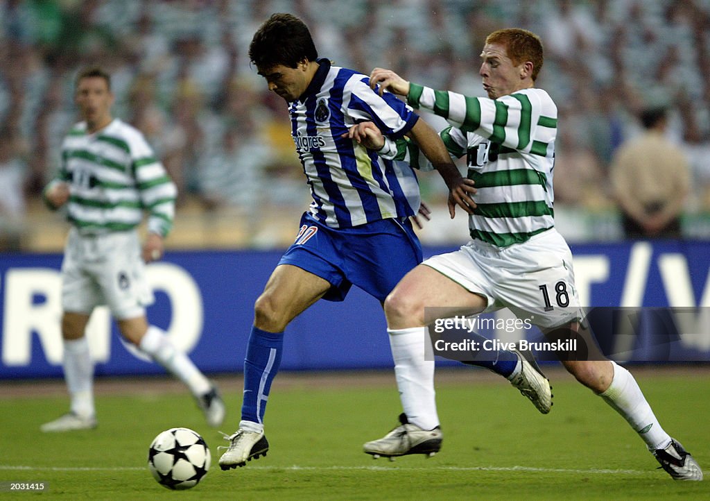 Deco of FC Porto and Neil Lennon of Celtic