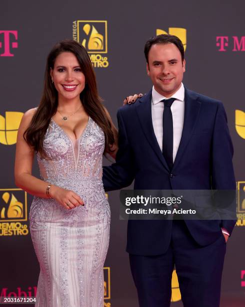 Lindsay Casinelli and Alejandro Berry attend Univision's 36th Premio Lo Nuestro at Kaseya Center on February 22, 2024 in Miami, Florida.