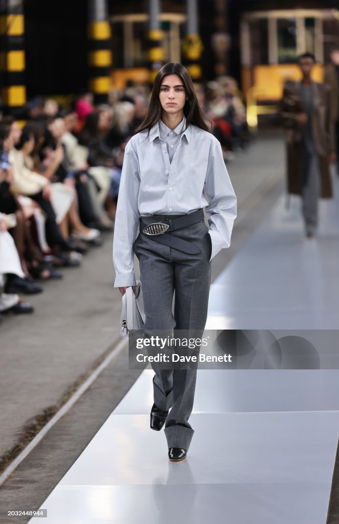 Tod's - Runway - Milan Fashion Week - Womenswear Fall/Winter 2024-2025