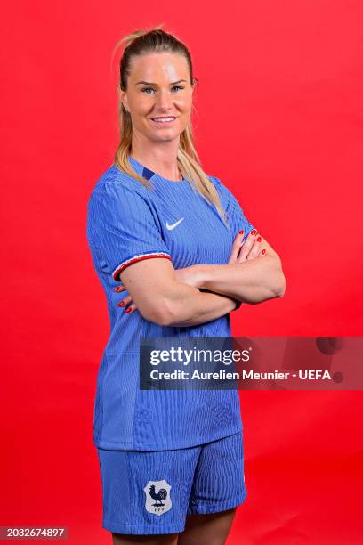 Amandine Henry of France poses for a portrait prior to the UEFA Women´s Nations League Finals 2024 at INF Clairefontaine on February 20, 2024 in...