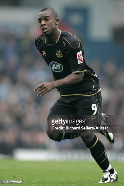 Nathan Ellington of Wigan Athletic running during the Championship match between Leeds United and Wigan Athletic at Elland Road on October 31, 2004...