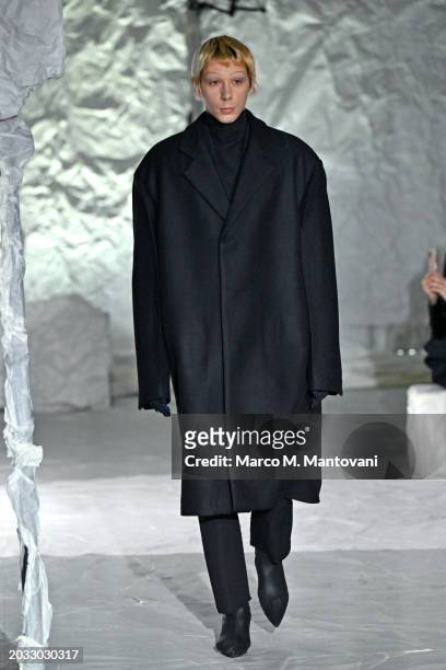 Model walks the runway at the Marni fashion show during the Milan Fashion Week Womenswear Fall/Winter 2024-2025 on February 23, 2024 in Milan, Italy.