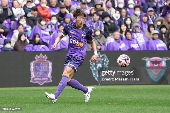 Sanfrecce Hiroshima v Urawa Red Diamonds - J.LEAGUE MEIJI YASUDA J1 Sanfrecce Hiroshima v Urawa Red Diamonds - J.LEAGUE MEIJI YASUDA J1