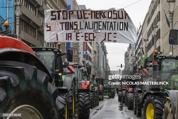 Illustration picture shows Protest action of farmers' organizations 'Federation Unie de Groupements d'Eleveurs et d'Agriculteurs' , Boerenforum and...