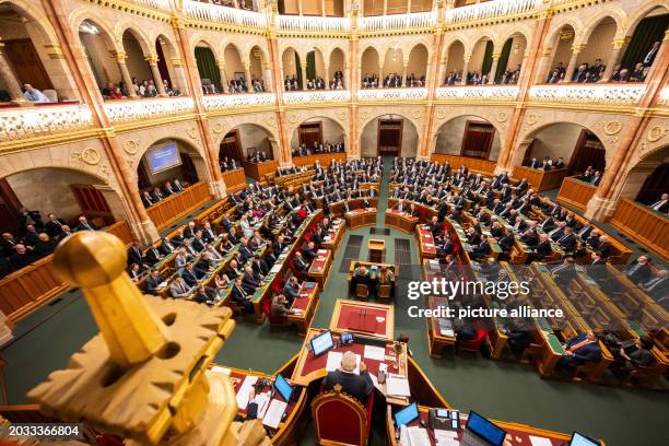 February 2024, Hungary, Budapest: General view of the Hungarian parliament during the vote on the ratification of Sweden's NATO membership. Photo:...