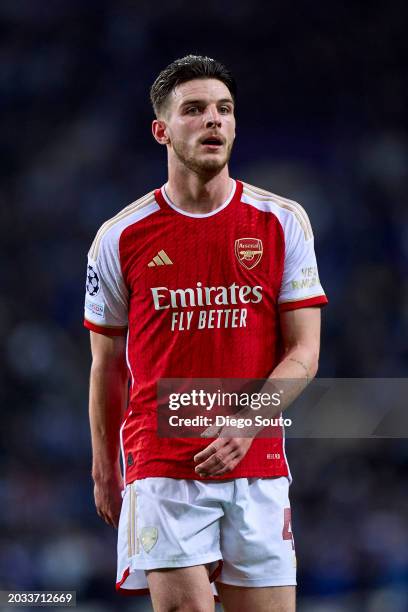 Declan Rice of Arsenal FC looks on during the UEFA Champions League 2023/24 round of 16 first leg match between FC Porto and Arsenal FC at Estadio do...