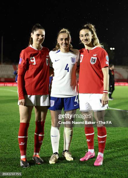 Sarah Zadrazil and Katharina Naschenweng of Austria pose for a photo alongside Georgia Stanway of England following the Women's international...