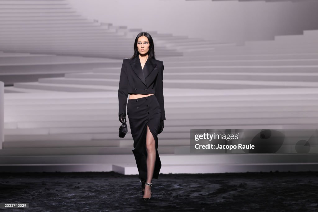 Versace - Runway - Milan Fashion Week - Womenswear Fall/Winter 2024-2025
