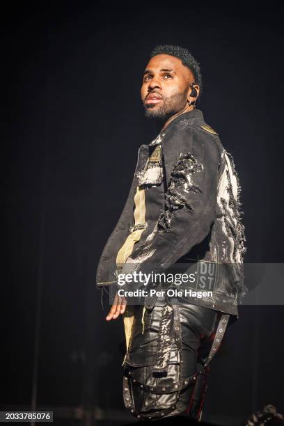 Jason Derulo performs on stage at Oslo Spektrum on February 23, 2024 in Oslo, Norway.