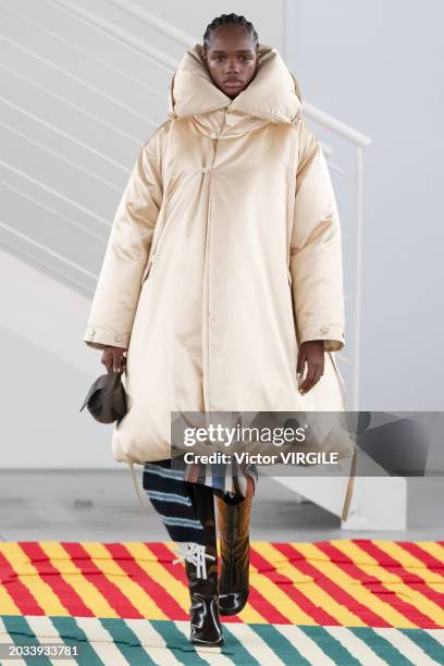 Model walks the runway during the Sunnei Ready to Wear Fall/Winter 2024-2025 fashion show as part of the Milan Fashion Week on February 23, 2024 in...