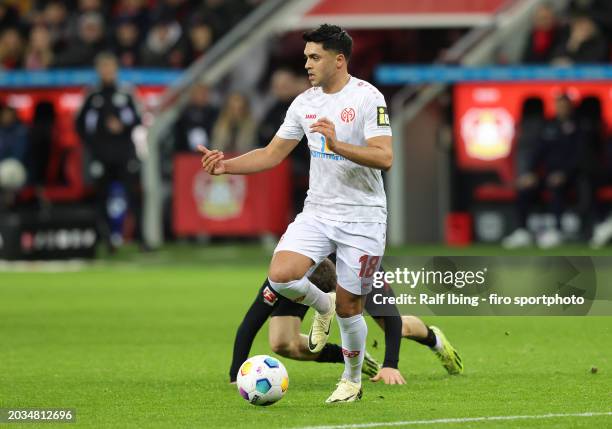 Nadiem Amiri of 1. FSV Mainz 05 plays the ball during the Bundesliga match between Bayer 04 Leverkusen and 1. FSV Mainz 05 at BayArena on February...