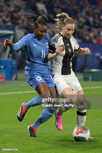 Kadidiatou Diani of France, Sarai Linder of Germany in action during the UEFA Women's Nations League semi-final between France and Germany at...