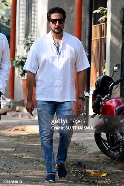 Bollywood music composer Sulaiman Merchant attends the funeral ceremony of legendary ghazal singer and late veteran Pankaj Udhas in Mumbai on...