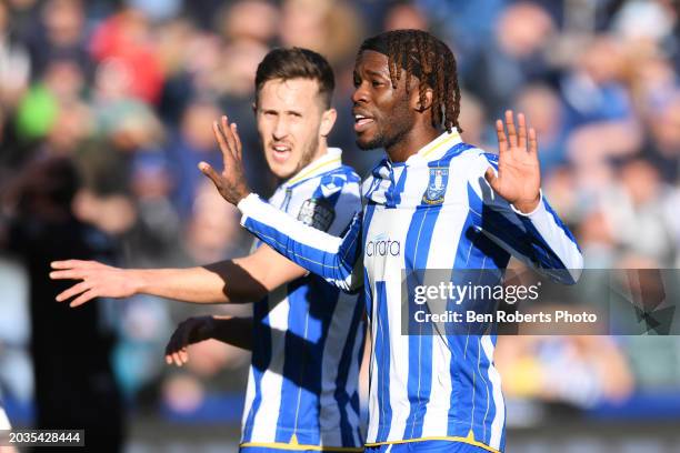 Ike Ugbo of Sheffield Wednesday gives his team instructions during the Sky Bet Championship match between Sheffield Wednesday and Bristol City at...