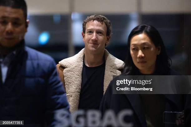 Mark Zuckerberg, chief executive officer of Meta Platforms Inc., center, and his wife Priscilla Chan, co-founder of the Chan Zuckerberg Initiative...