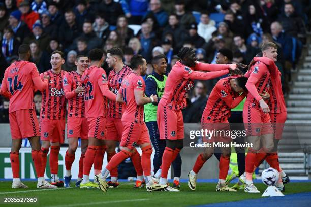 Jarrad Branthwaite of Everton celebrates scoring his team's first goal with teammates during the Premier League match between Brighton & Hove Albion...