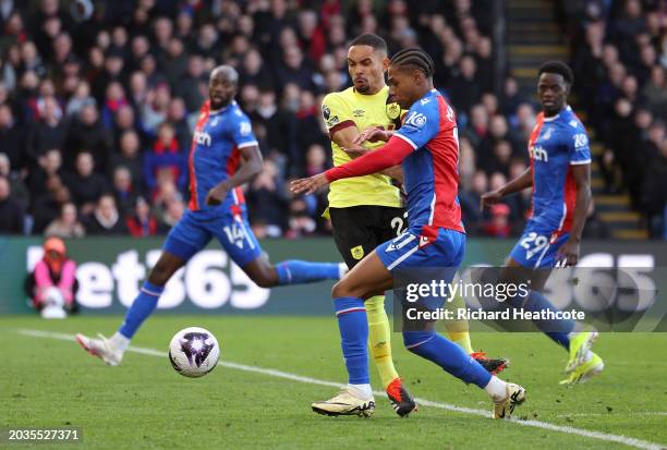 Datro Fofana of Burnley fouls Matheus França of Crystal Palace causing a penalty to be awarded during the Premier League match between Crystal Palace...