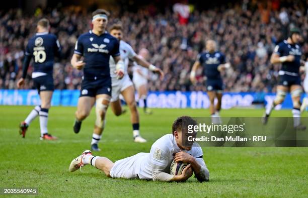 George Furbank of England scores his team's first try during the Guinness Six Nations 2024 match between Scotland and England at BT Murrayfield...