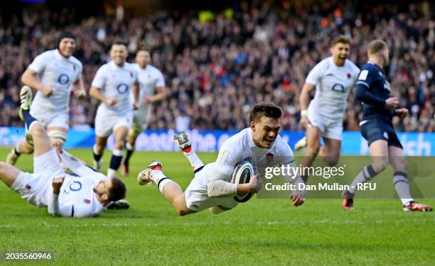 George Furbank of England scores his team's first try during the Guinness Six Nations 2024 match between Scotland and England at BT Murrayfield...