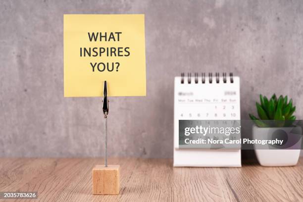 Inspried Notes Note (Typography) Photos and Premium High Res Pictures - Getty Images
