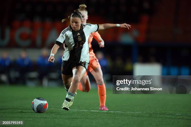 Kealyn Thomas of the Netherlands and Estrella Merino Gonzalez of Germany fight for the ball during the U19 Women's Netherlands v U19 Women's Germany...